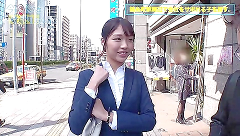 浮気な彼氏を忘れて仕事サボり旅のひまりちゃん 浮気な彼氏を忘れて仕事サボり旅のひまりちゃん