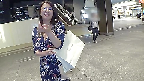 Kカップの三十路美女さんの谷間に興奮＆爆裂SEX
